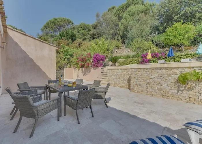 بيت للعطل La Colle Du Turc By Interhome